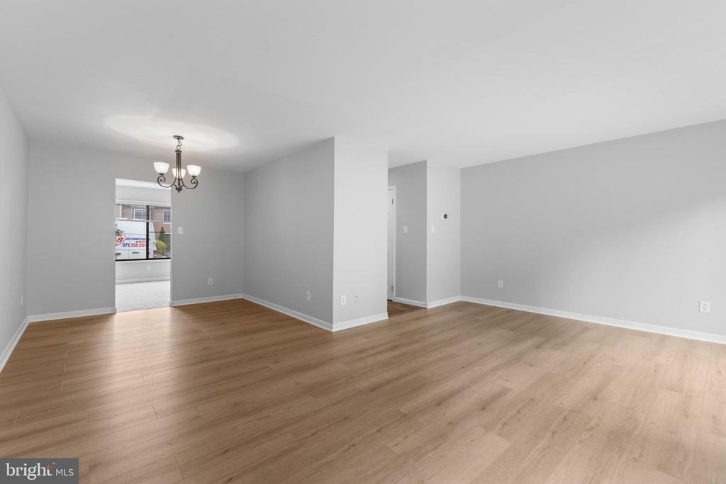 2813 Cambridge Drive - Photo 11