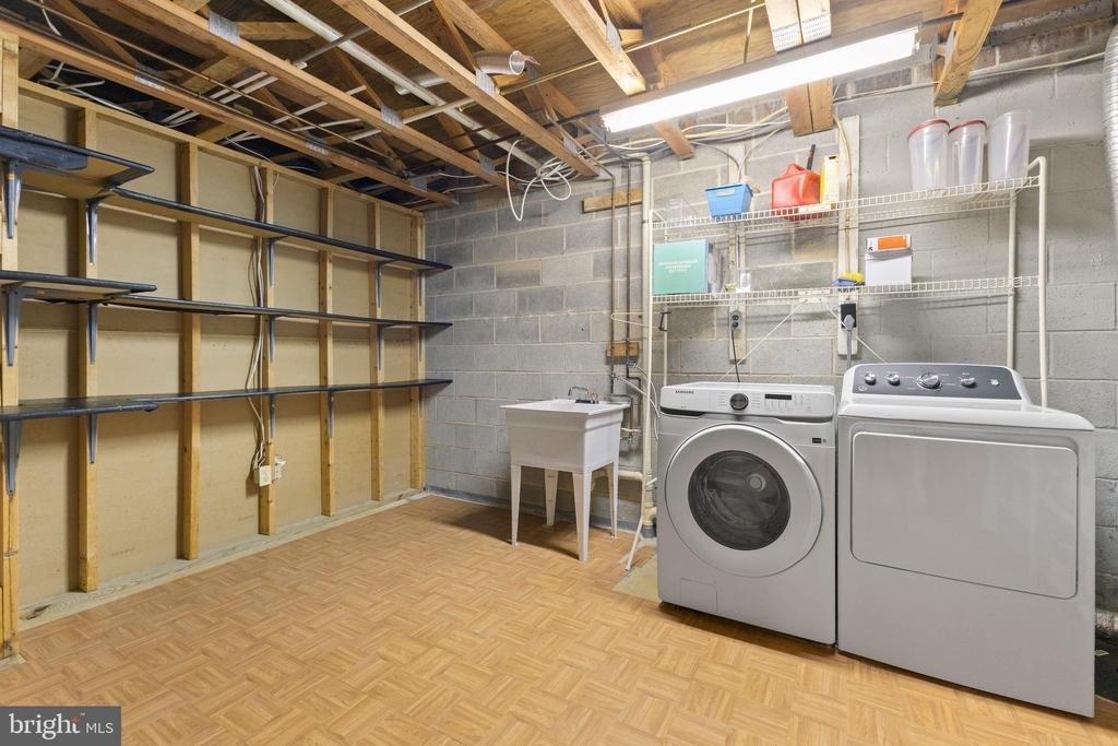 2813 Cambridge Drive - Photo 13