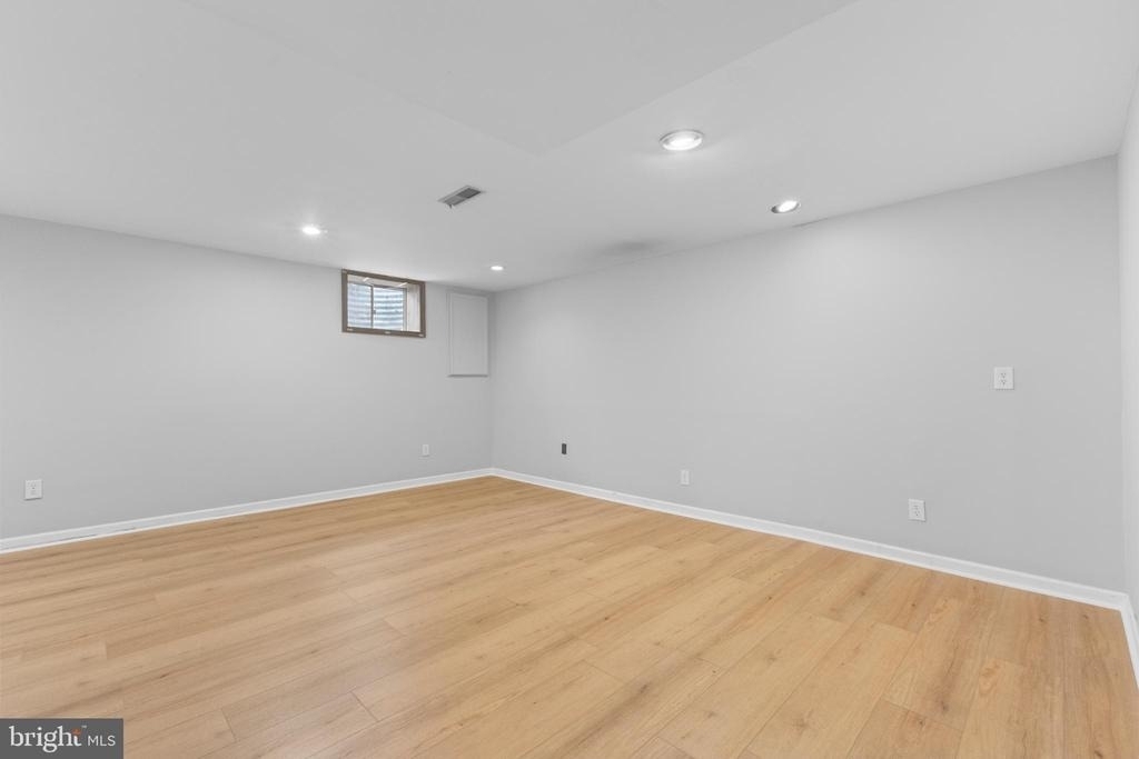 2813 Cambridge Drive - Photo 14