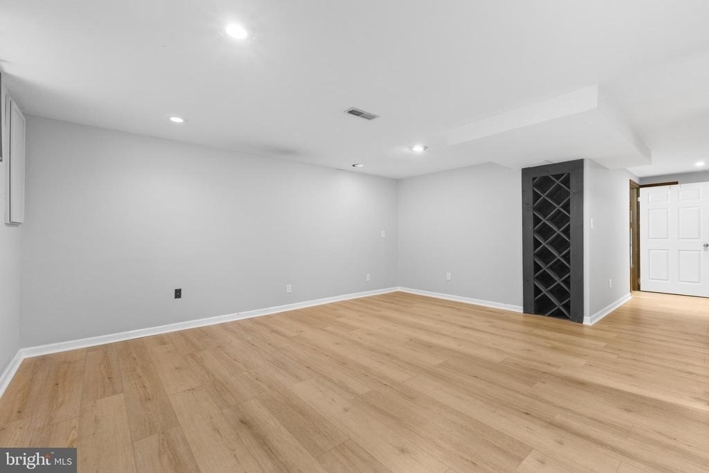 2813 Cambridge Drive - Photo 16