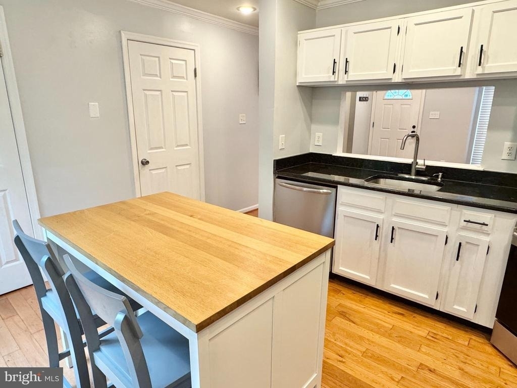 12298 Granada Way - Photo 2