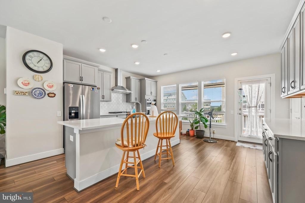 1680 Dunnington Place - Photo 11