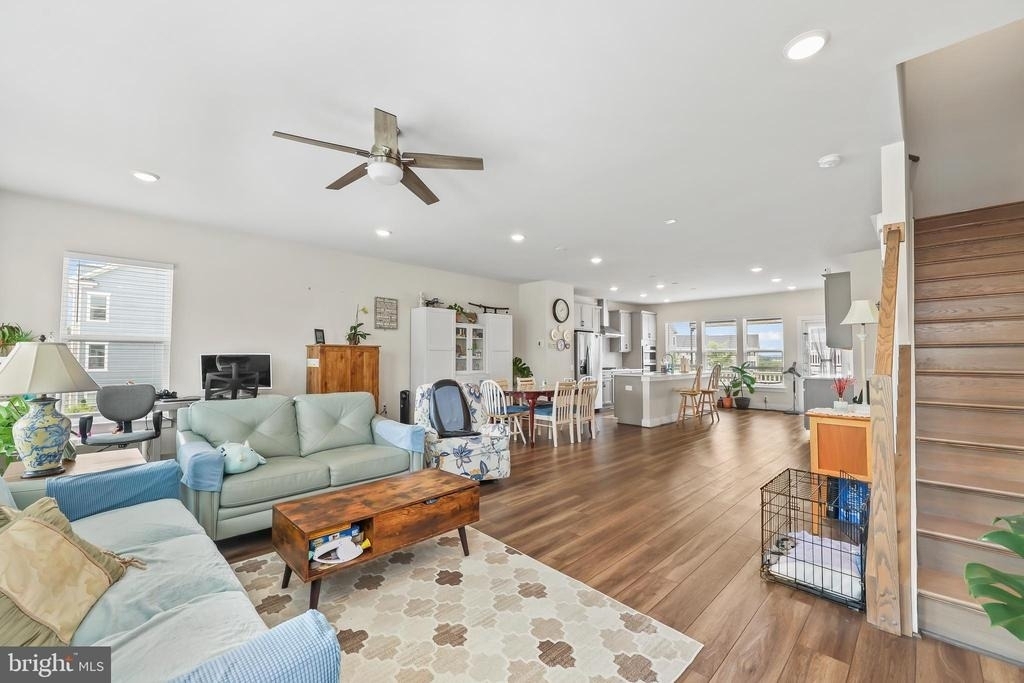 1680 Dunnington Place - Photo 14