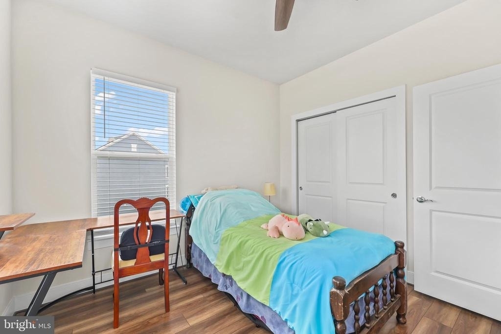 1680 Dunnington Place - Photo 17