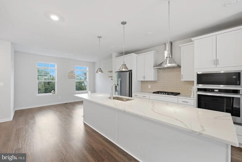 9309 Barnes Loop - Photo 8