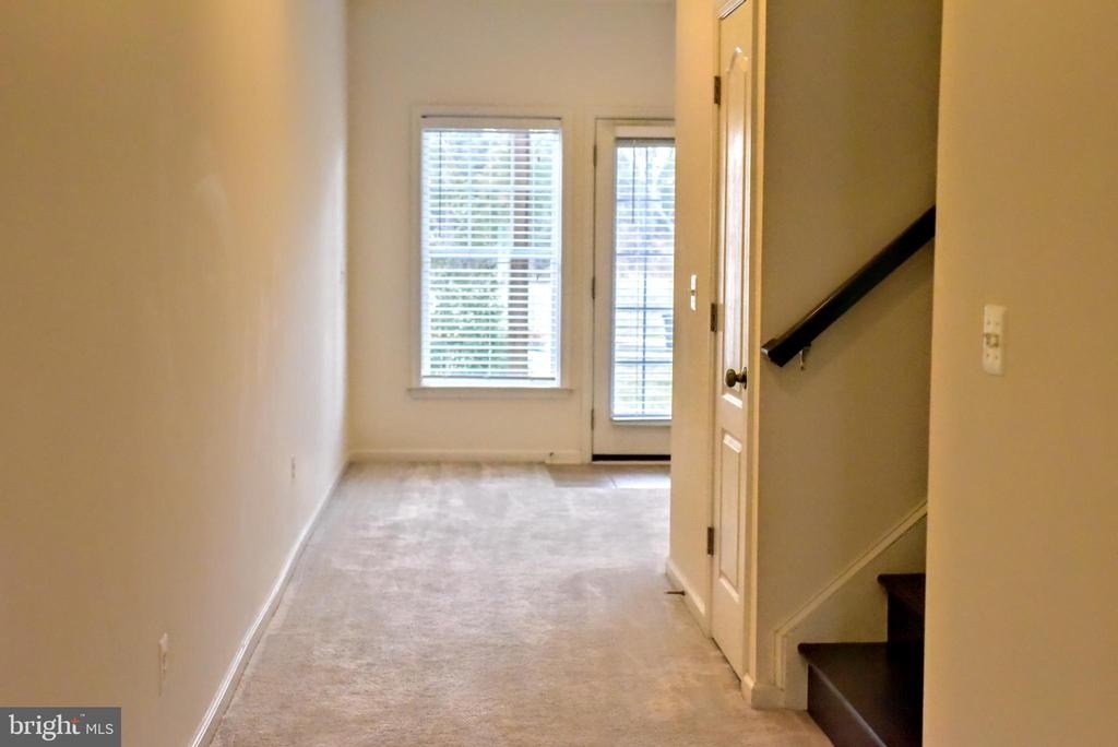 43313 Foyt Terrace - Photo 19