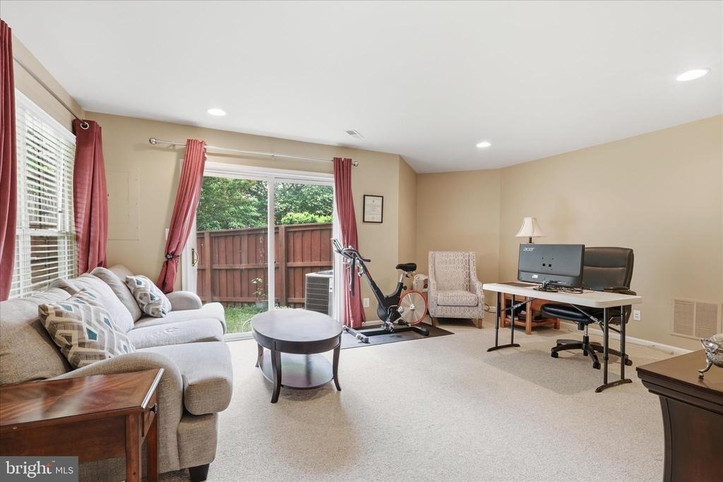 42476 Regal Wood Drive - Photo 6