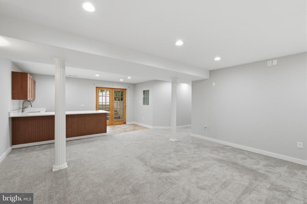 24674 Peach Orchard Lane - Photo 47