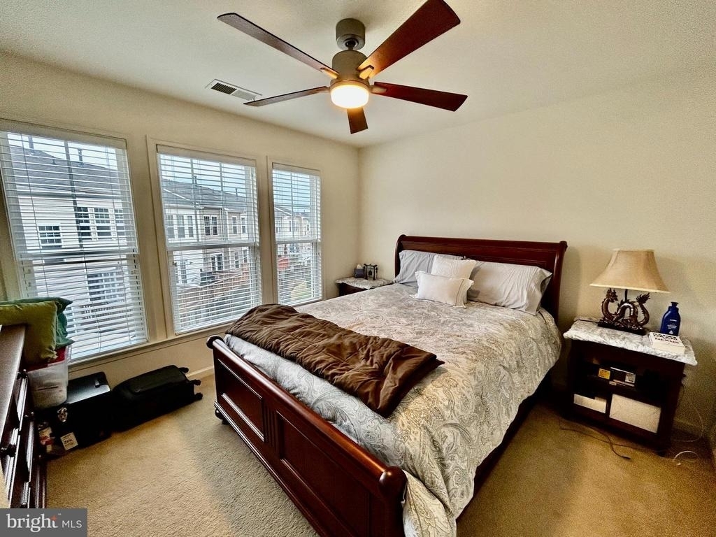 43453 Rickenbacker Square - Photo 15