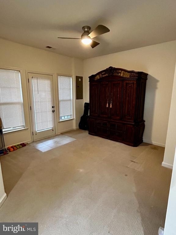 43453 Rickenbacker Square - Photo 27