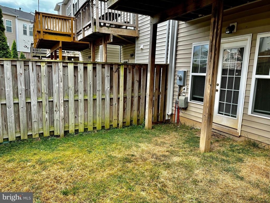 43453 Rickenbacker Square - Photo 25
