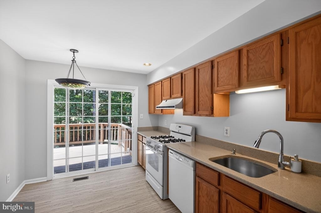 4277 Fox Lake Drive - Photo 6