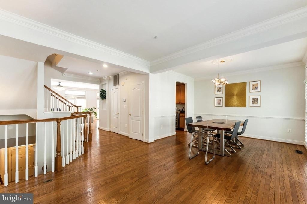 7489 Carriage Hills Drive - Photo 6