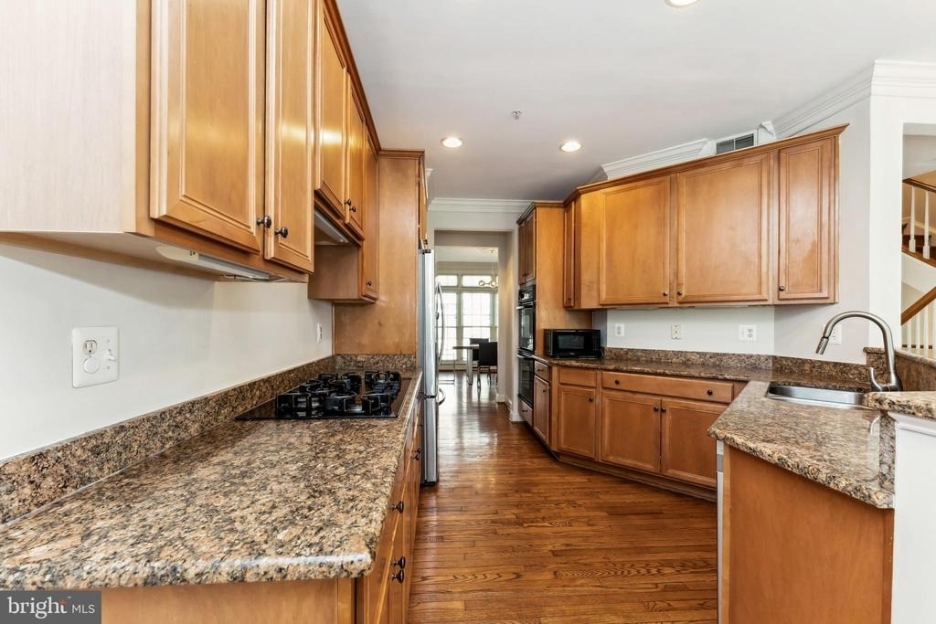 7489 Carriage Hills Drive - Photo 14