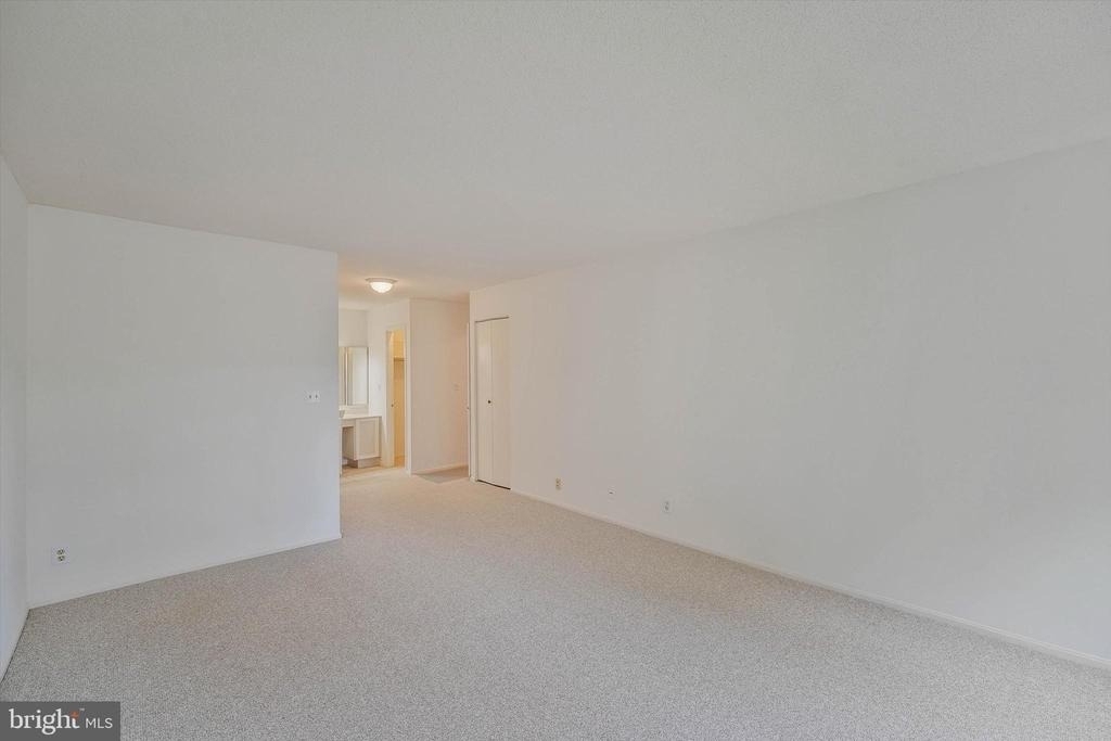 8360 Greensboro Drive - Photo 72