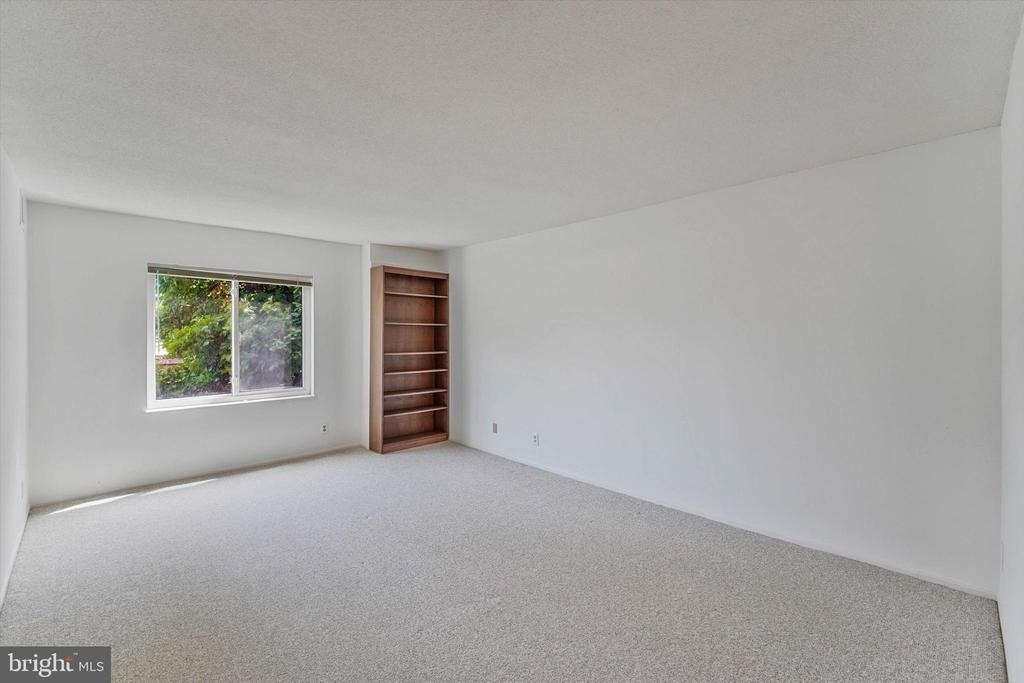 8360 Greensboro Drive - Photo 70