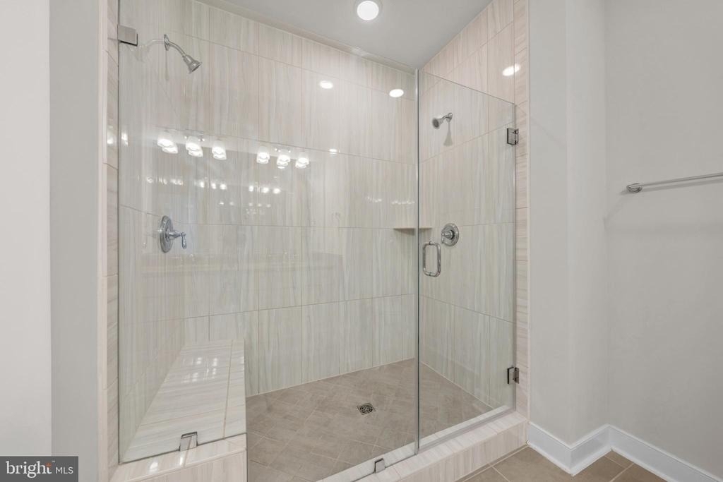 11200 Reston Station Boulevard - Photo 25