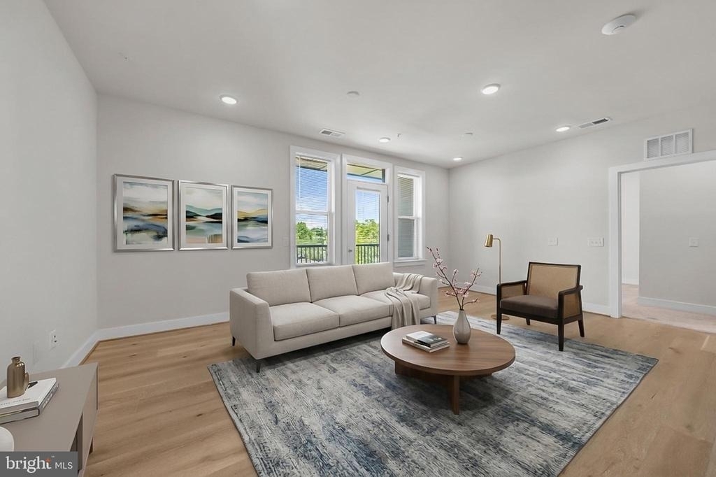 11200 Reston Station Boulevard - Photo 10