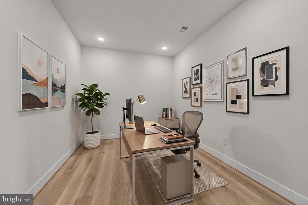 11200 Reston Station Boulevard - Photo 30