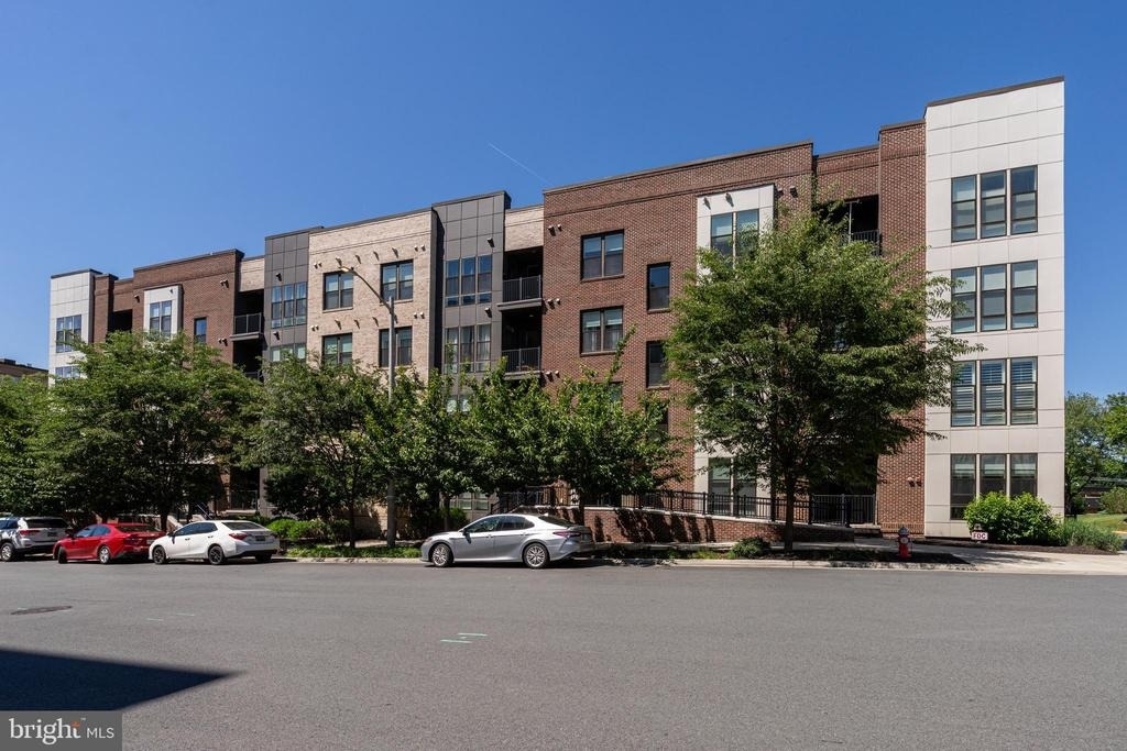 11200 Reston Station Boulevard - Photo 1