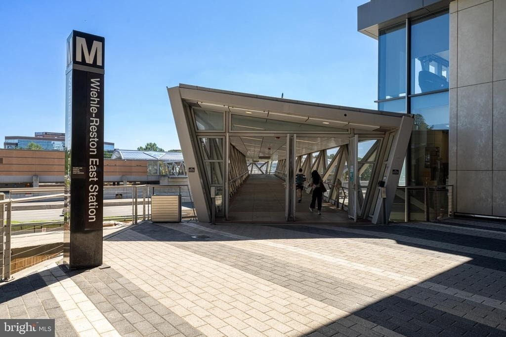 11200 Reston Station Boulevard - Photo 38