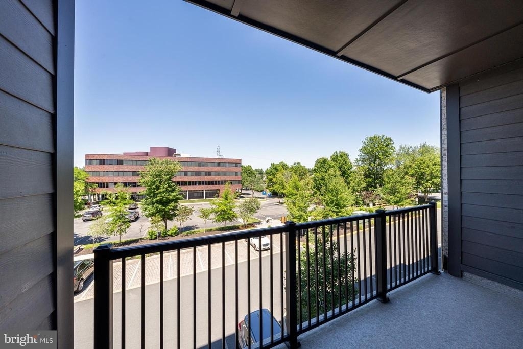 11200 Reston Station Boulevard - Photo 34
