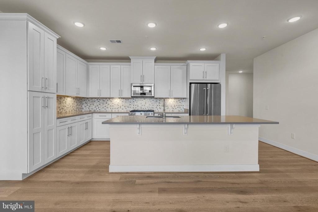 11200 Reston Station Boulevard - Photo 14