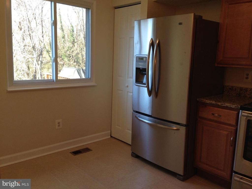 2126 Glenn Spring Court - Photo 5