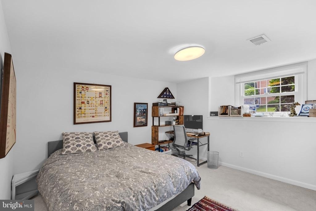6861 Williamsburg Pond Court - Photo 29