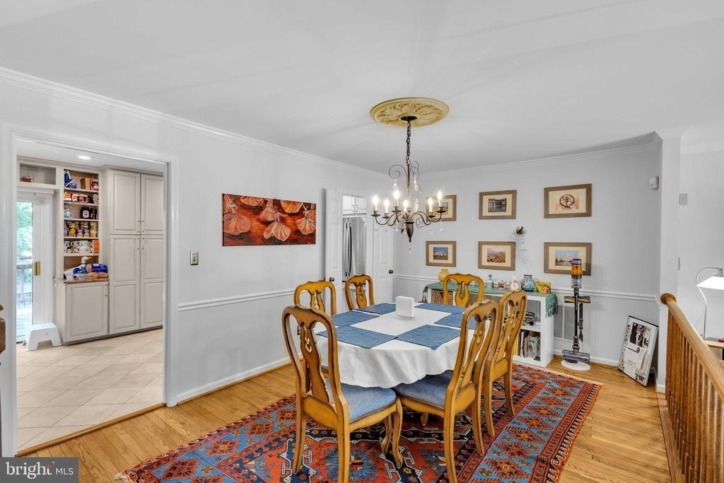 6861 Williamsburg Pond Court - Photo 12