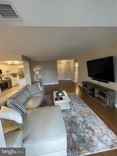 8340 Greensboro Drive - Photo 17