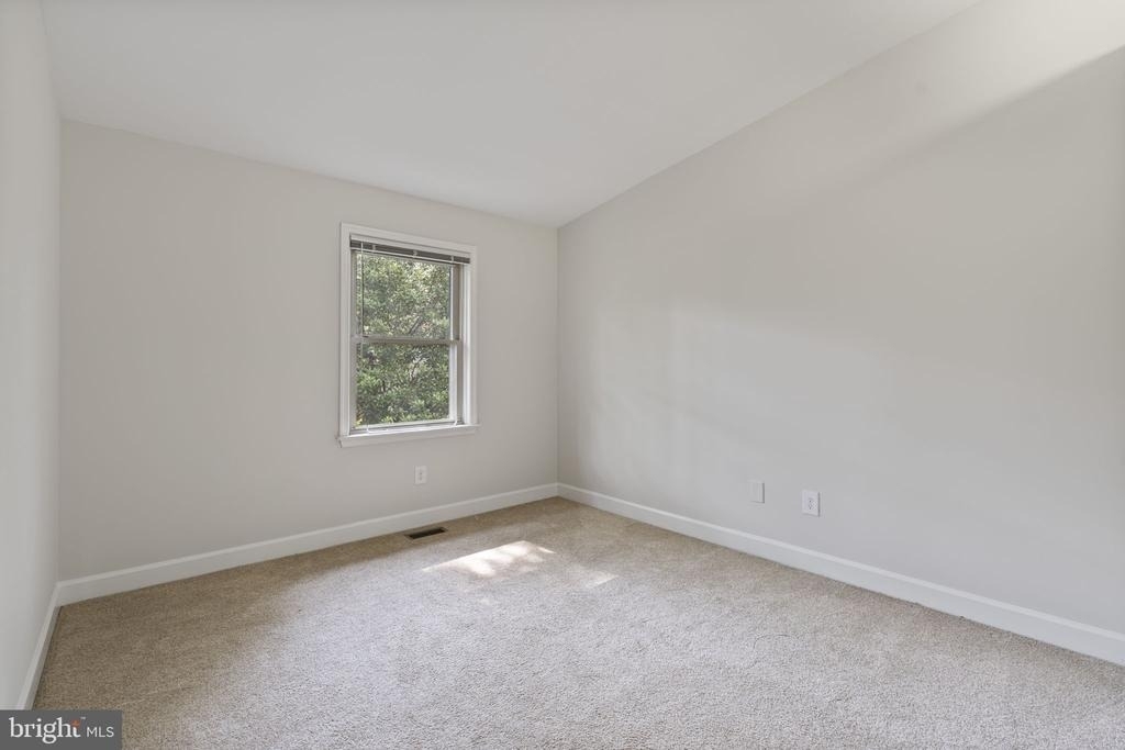 3915 Green Look Court - Photo 22
