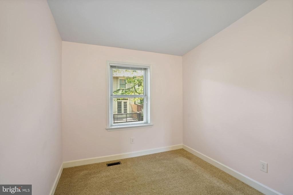 3915 Green Look Court - Photo 19
