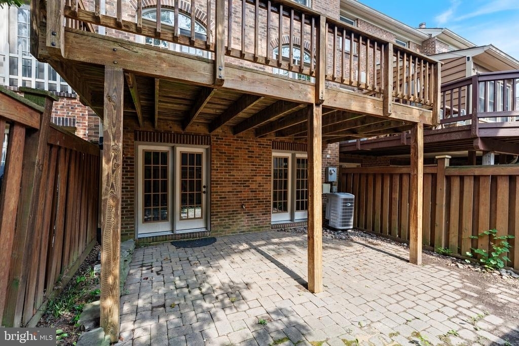 3915 Green Look Court - Photo 35