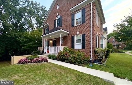 6013 Rockton Court - Photo 0