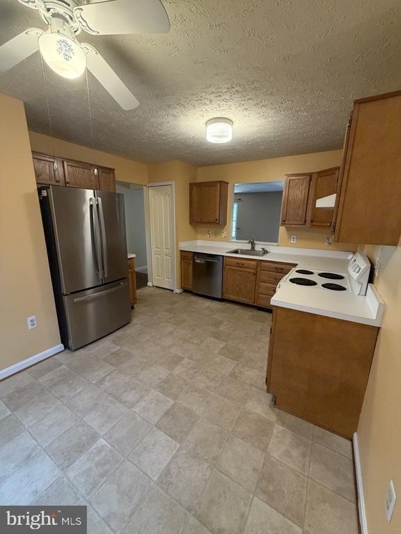 107 Peridot Place - Photo 6