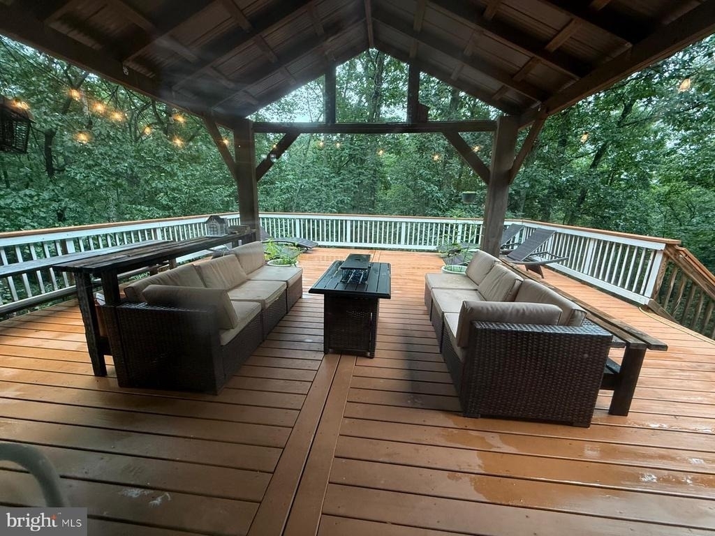 5138 Laurel Lane - Photo 1