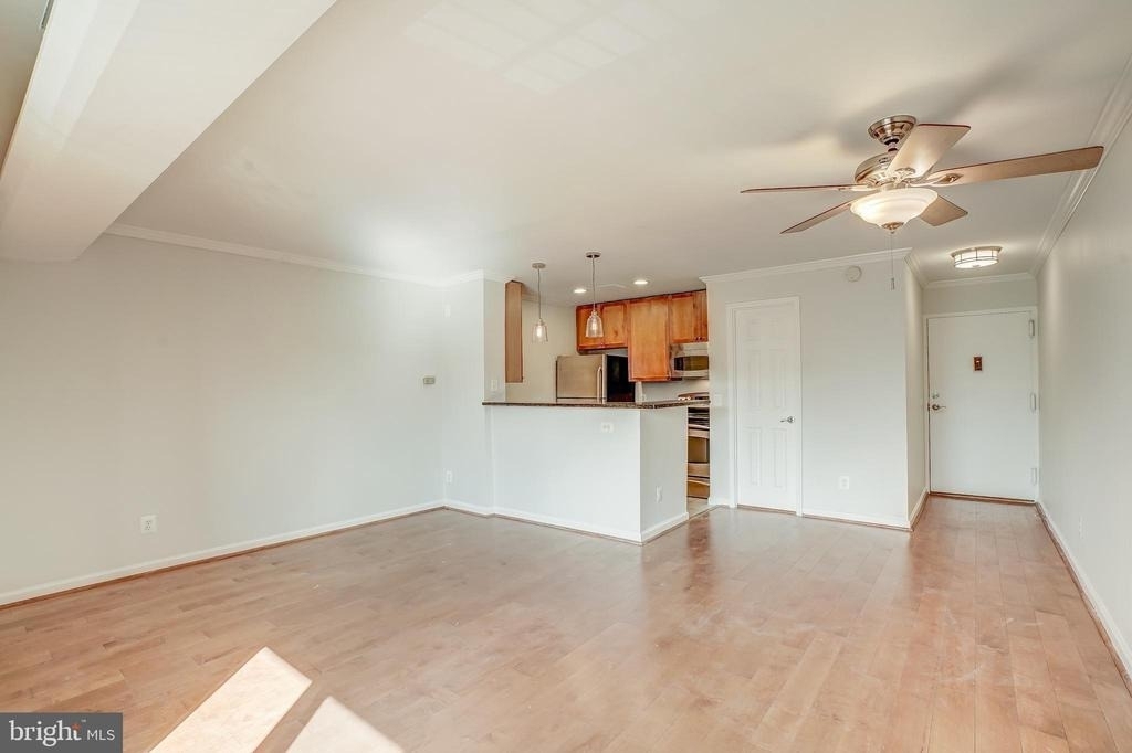 75 S Reynolds Street - Photo 6