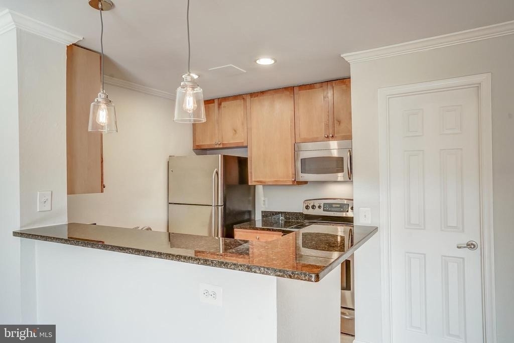 75 S Reynolds Street - Photo 10