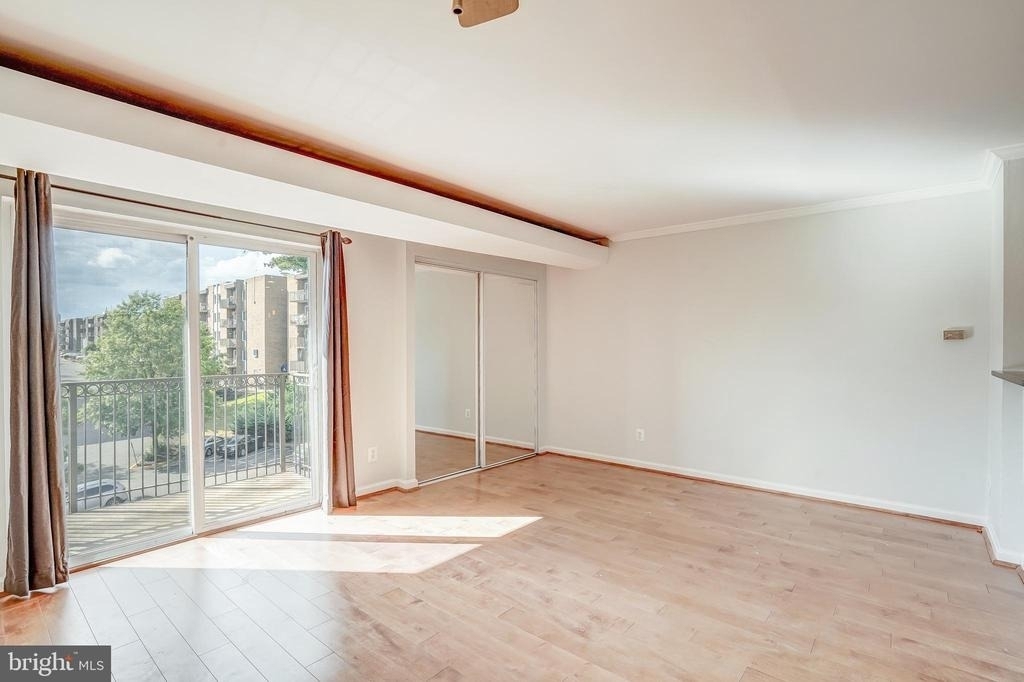 75 S Reynolds Street - Photo 18