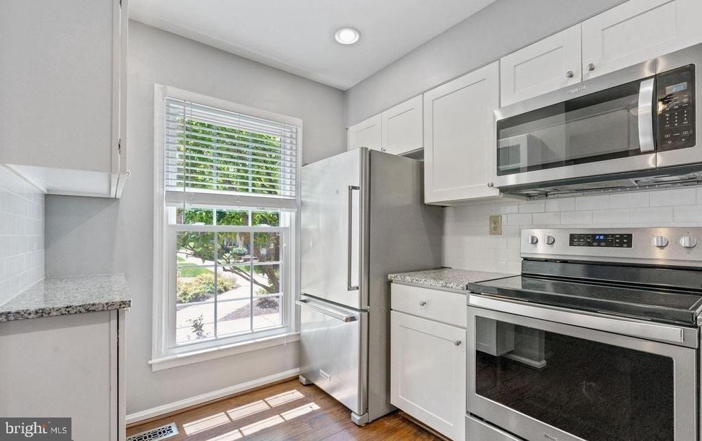 2522 S Arlington Mill Drive - Photo 4