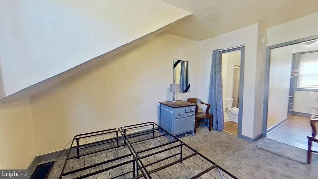 156 N Newberry Street - Photo 1