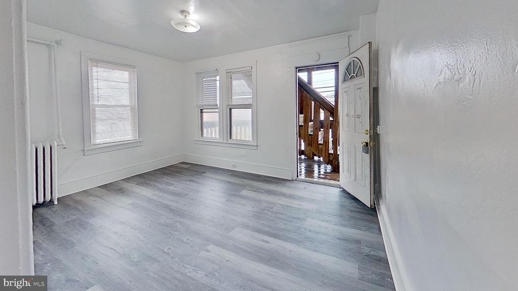 31 E High Street - Photo 1
