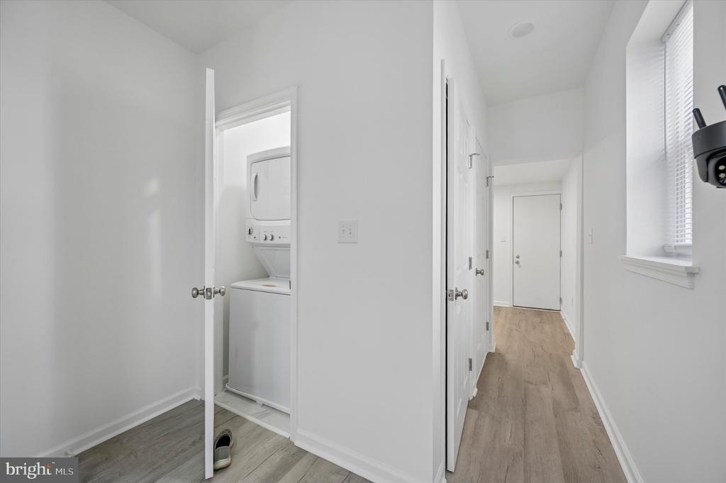 248 N Alden Street - Photo 6