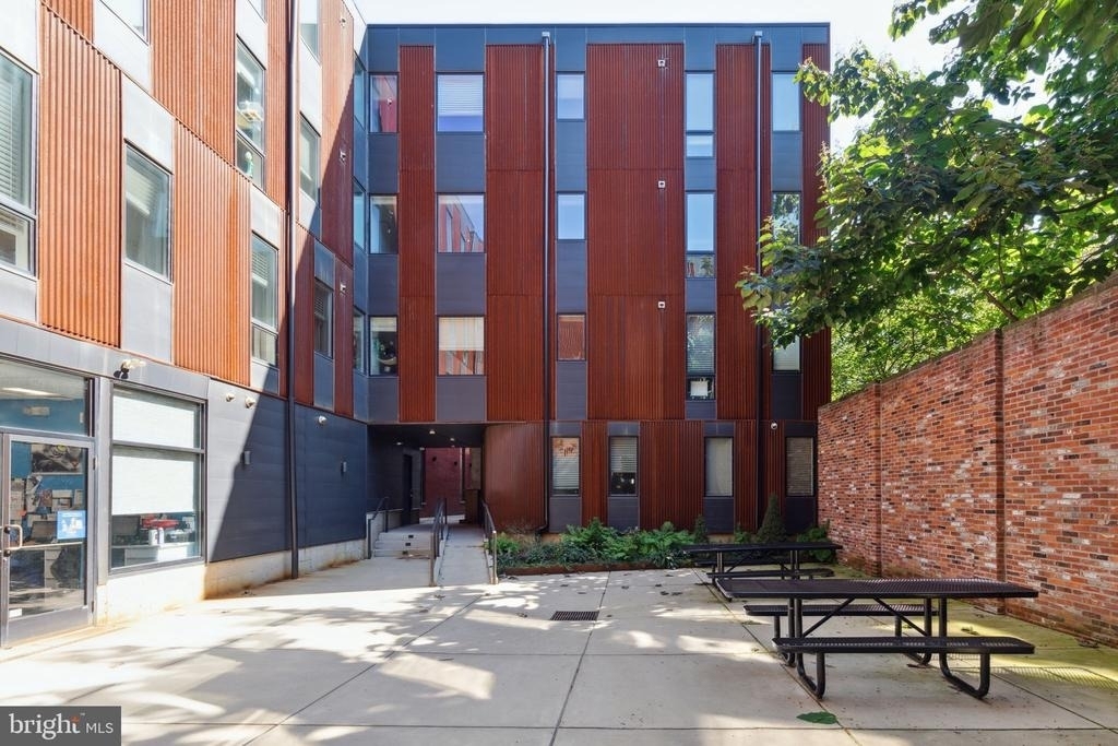 1416 Frankford Ave - Photo 17