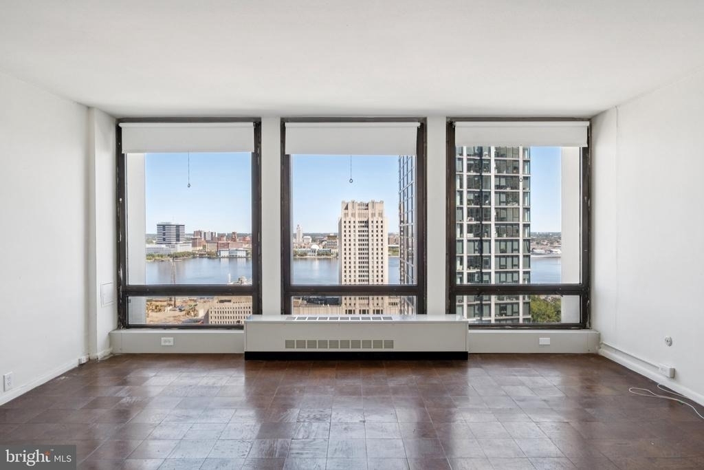 200 Locust Street - Photo 3