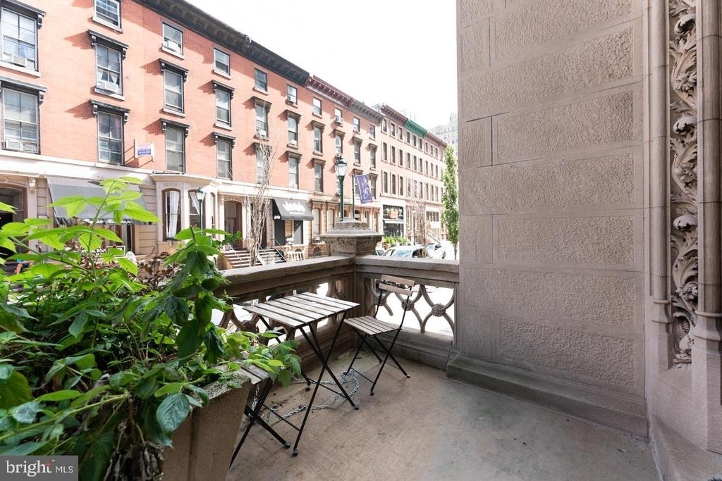 2032 Walnut Street - Photo 20