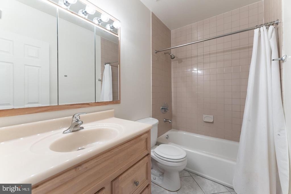 2032 Walnut Street - Photo 16