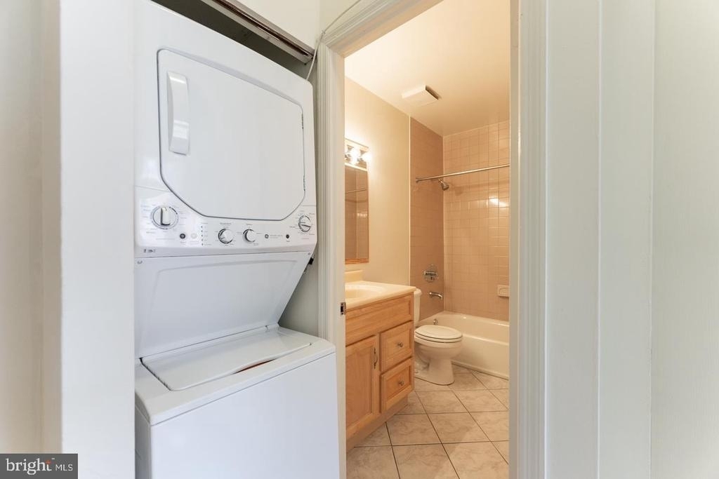 2032 Walnut Street - Photo 15