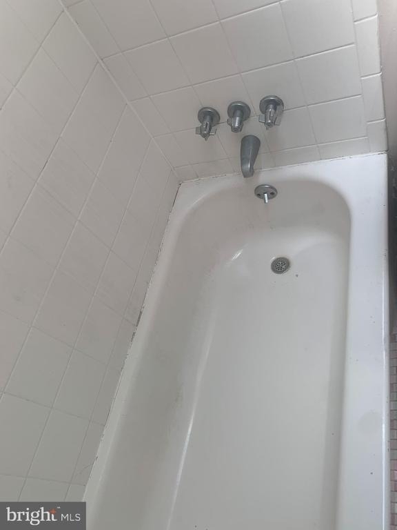 7320 Tabor Avenue - Photo 7
